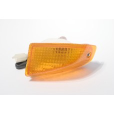 Розпродаж: Поворотник задній правий Kawasaki ZZR600 '90-92, ZZR400 '90-92