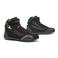 Мотоботи FORMA GENESIS колір чорний розмір 36