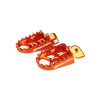 SCAR RACING алюмінієві підніжки для KTM SX/EXC '98-'16, HUSQVARNA '14-'16, GASGAS MC 50/65 '21-'24, SHERCO '08-'25, BETA RR '05-'19, HUSABERG '08-'14, помаранчевий колір