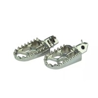 Алюмінієві підніжки SCAR Racing для KTM SX/EXC '23-, Husqvarna '23-, GasGas '24-, Sherco '08-'25, Beta RR '05-'19, Husaberg '08-'14, титановий (сріблястий) колір