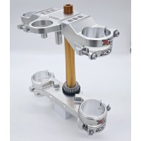 XTRIG Верхні траверси передньої підвіски ROCS TECH TRIPLE CLAMPS YAMAHA TENERE 700 '21-'26 (OFFSET 30MM) (ДЛЯ КОМПЛЕКТУ KYB 48MM) КОЛІР СРІБЛЯСТИЙ
